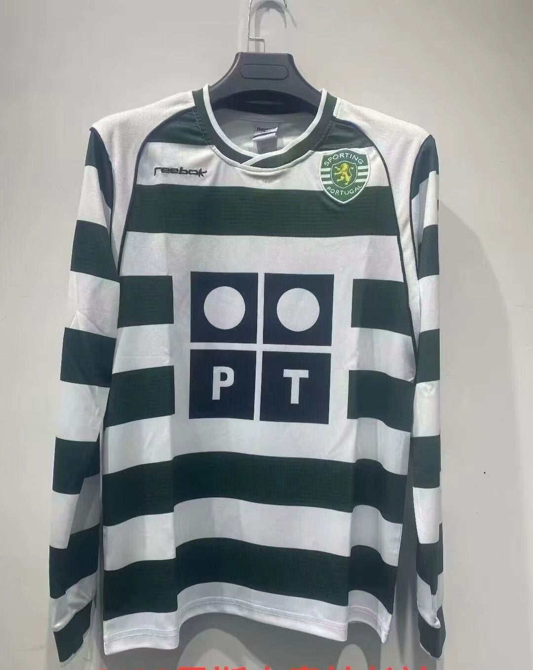 Retro Sporting Lisbon Away Full Sleeve Jersey .