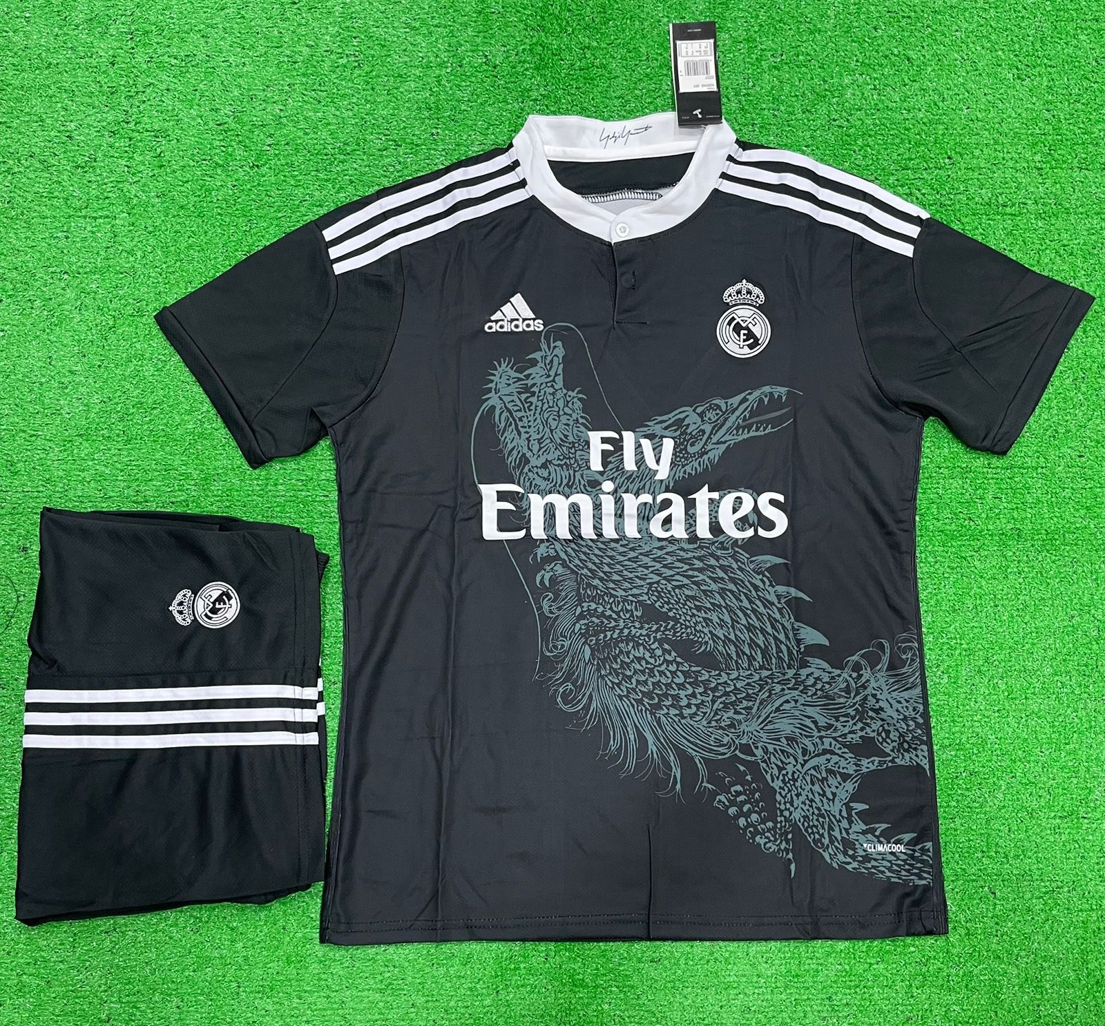Retro R Madrid Half  sleeve Away Jersey with Shorts 2014/15.