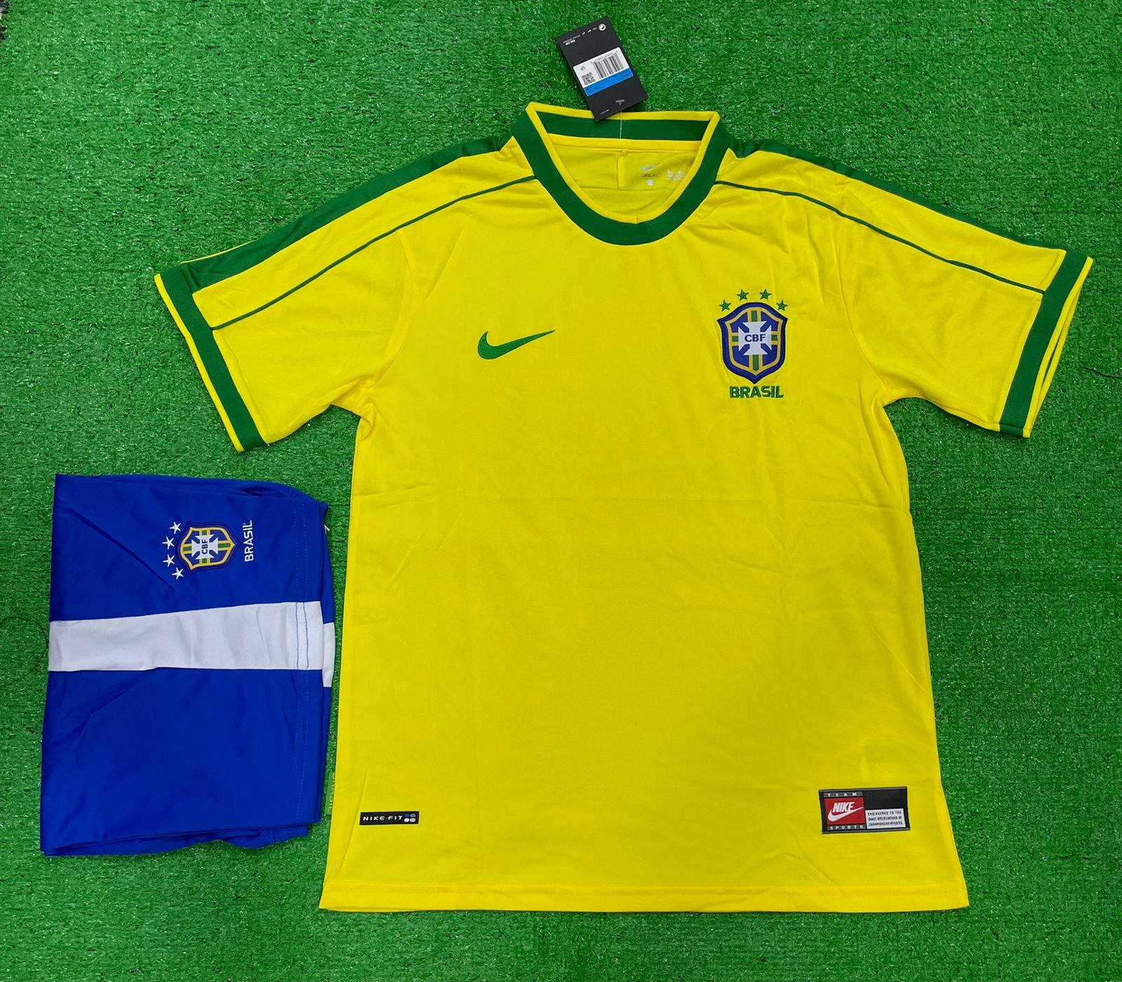Retro Brazil Home Jersey withShorts1998/99.
