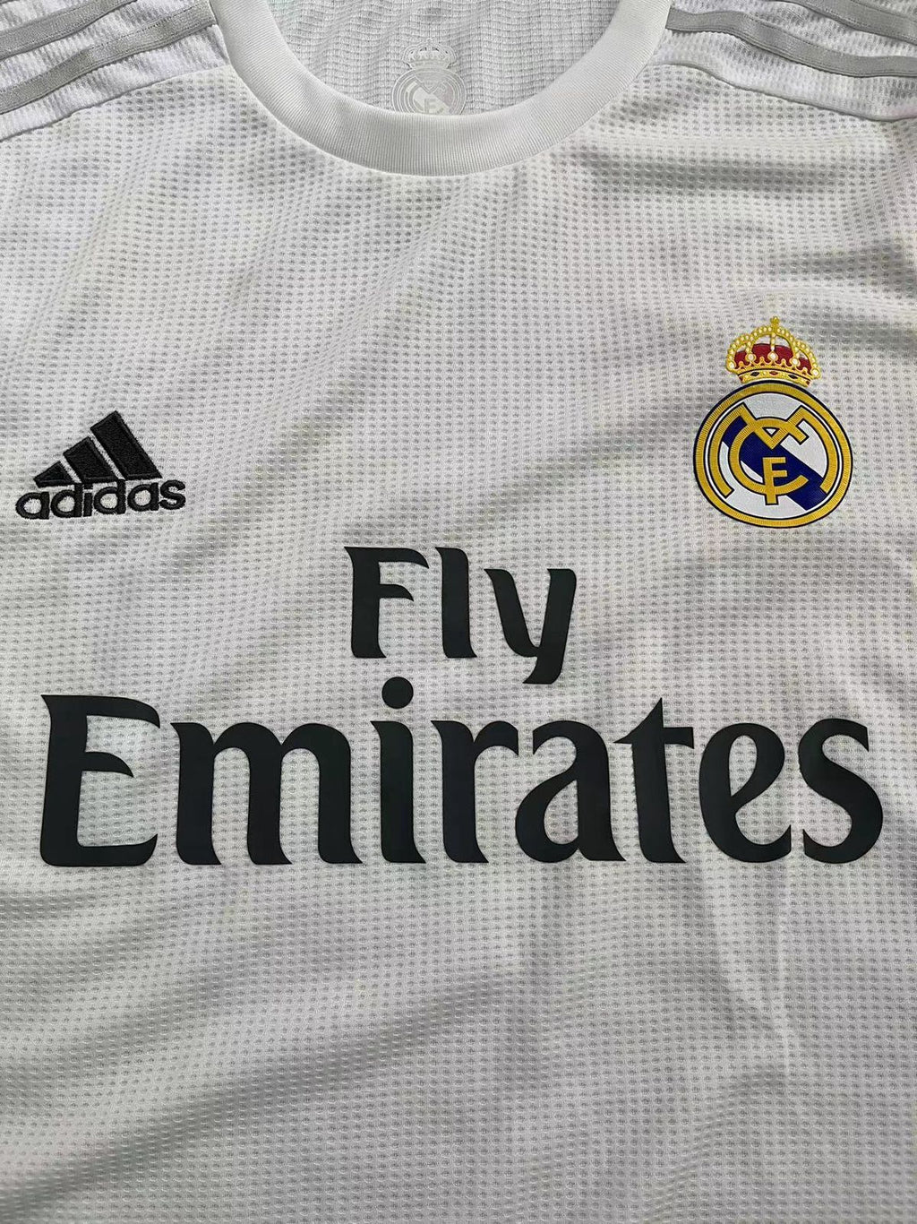 Retro Real Madrid Home 2015-16 Jersey.