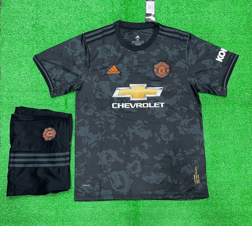 Retro Manchester United  Away Ronaldo Jersey with Shorts 2019/20