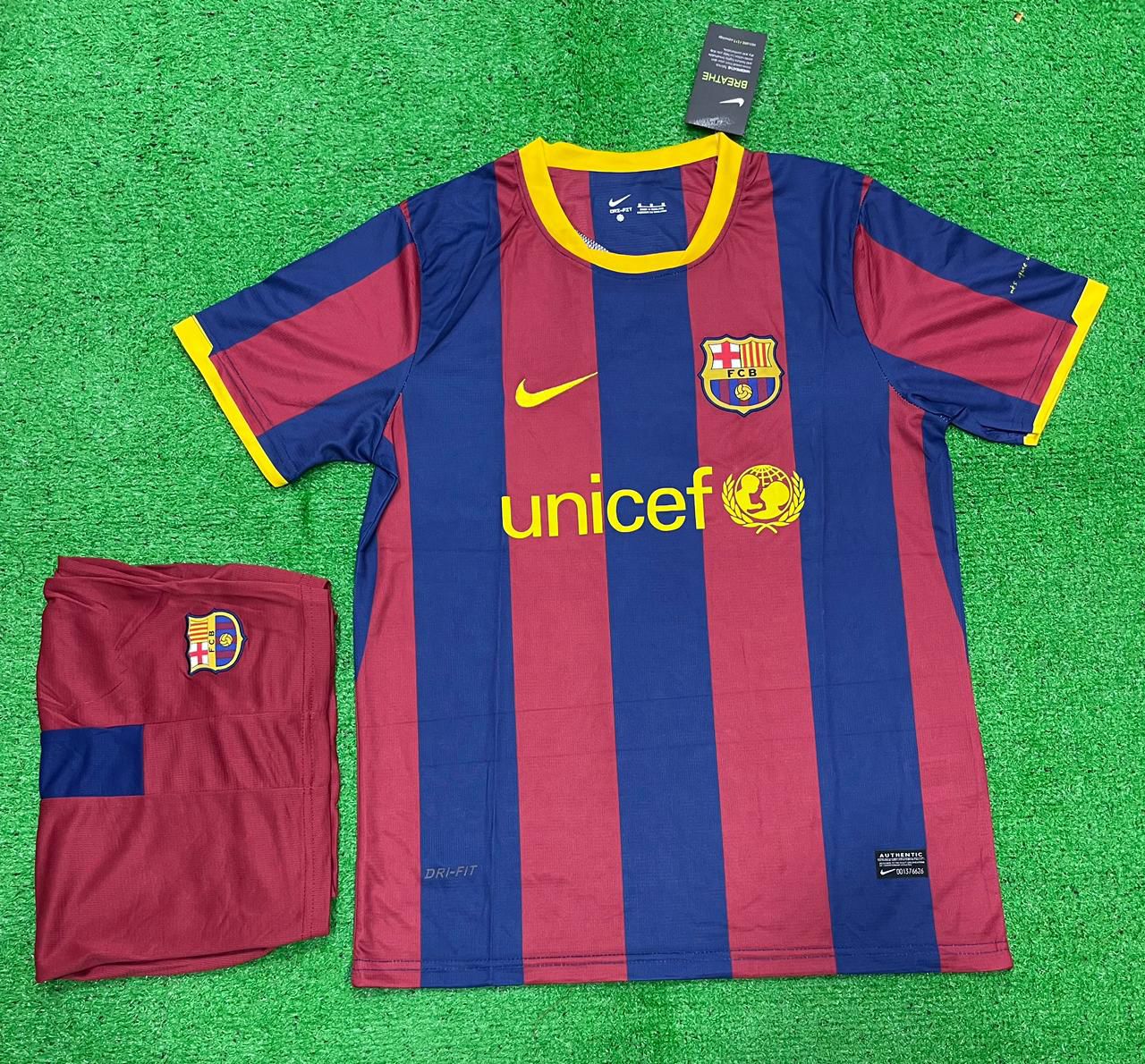 Retro Barcelona Home Jersey with Shorts 2010/11