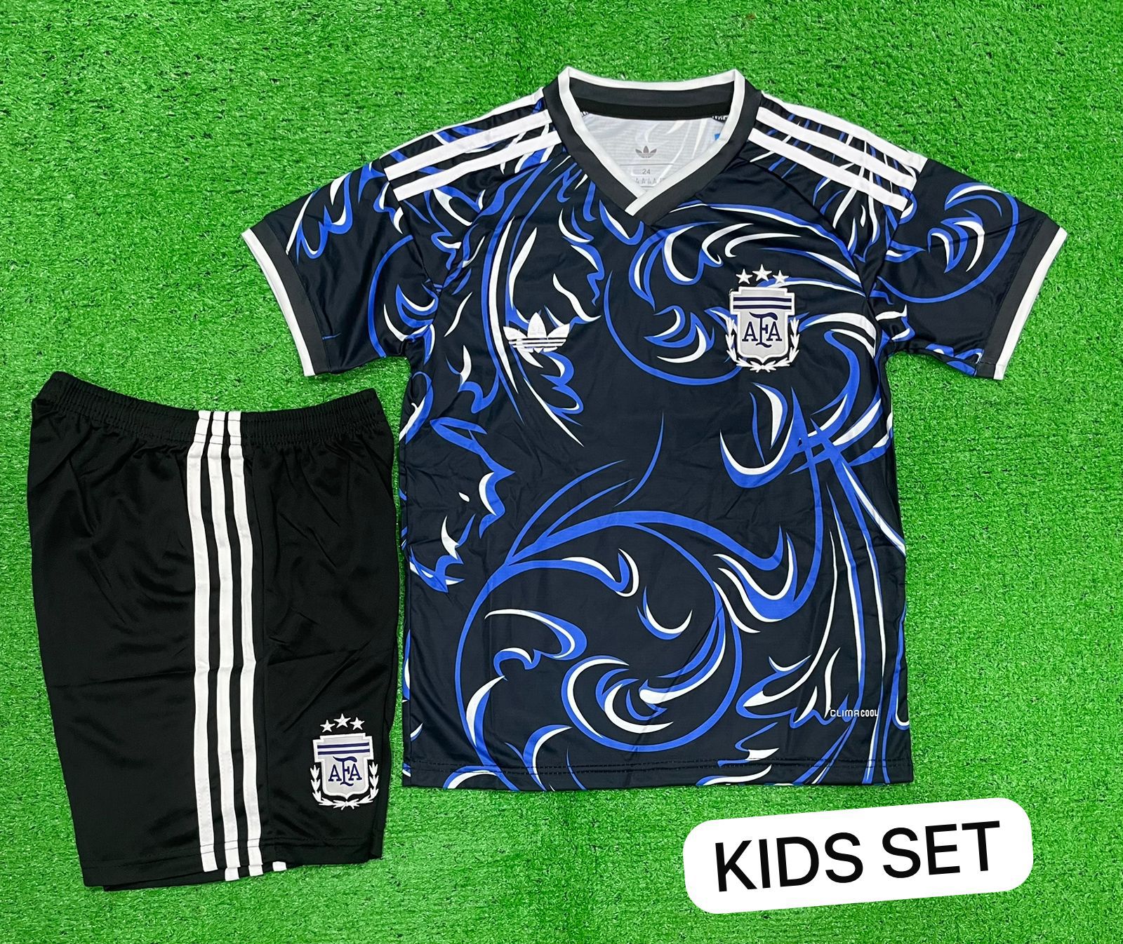 Argentina Kids/Youth Away Jersey & Shorts WC 2026